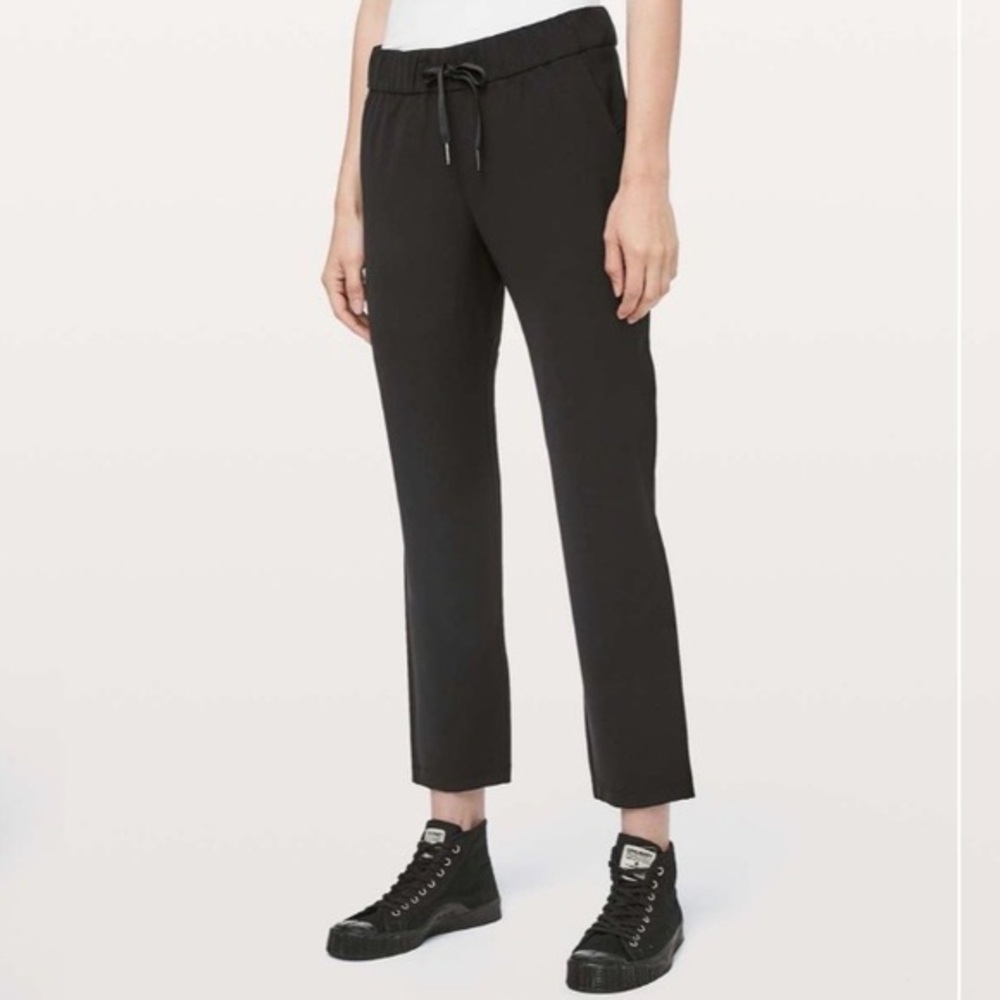 Lululemon On The Fly Pant Woven 27" Black 0